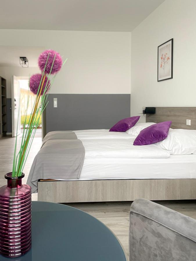 Frühstückspension Prima Hotel&hof - Digitales&rezeptionsloses Neuruppin